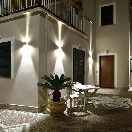 B&B Peonies Castellammare di Stabia Exterior photo